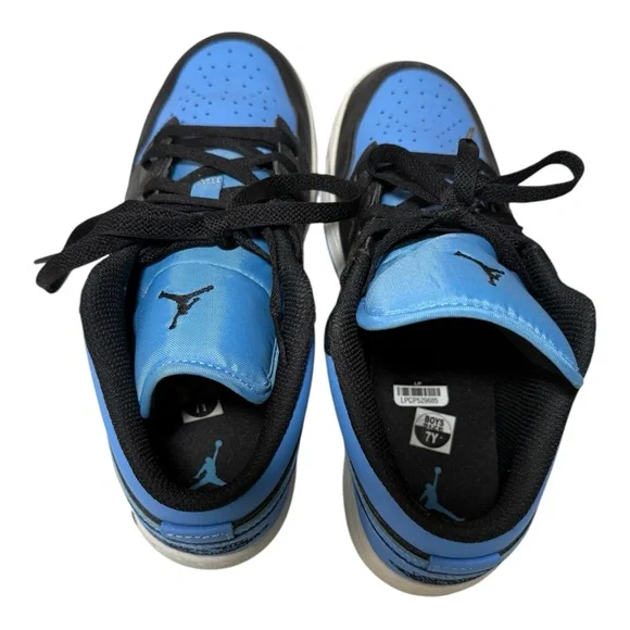 Air Jordan 1 Low University Blue Black Youth 7Y Sneakers Streetwear - Picture 4 of 6